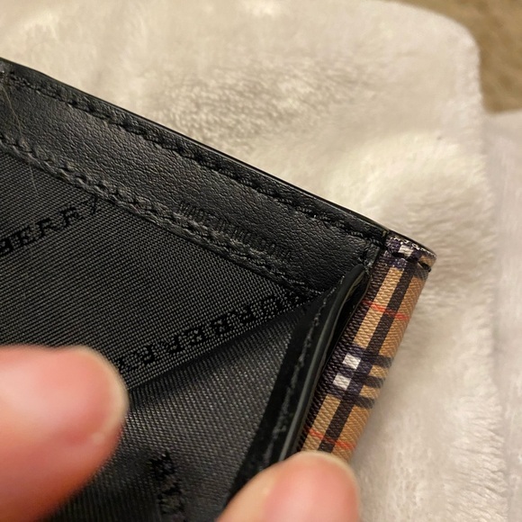 Authentic Burberry Black Leather and Plaid Canvas Wallet - Picture 7 of 10